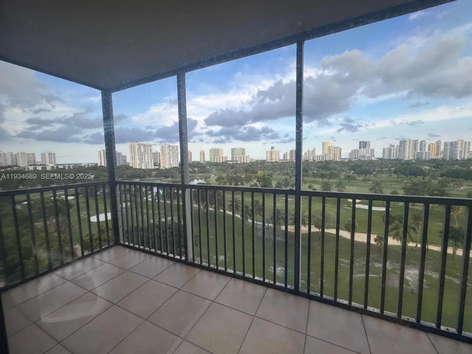20335 W Country Club Dr # 1105, Aventura FL 33180