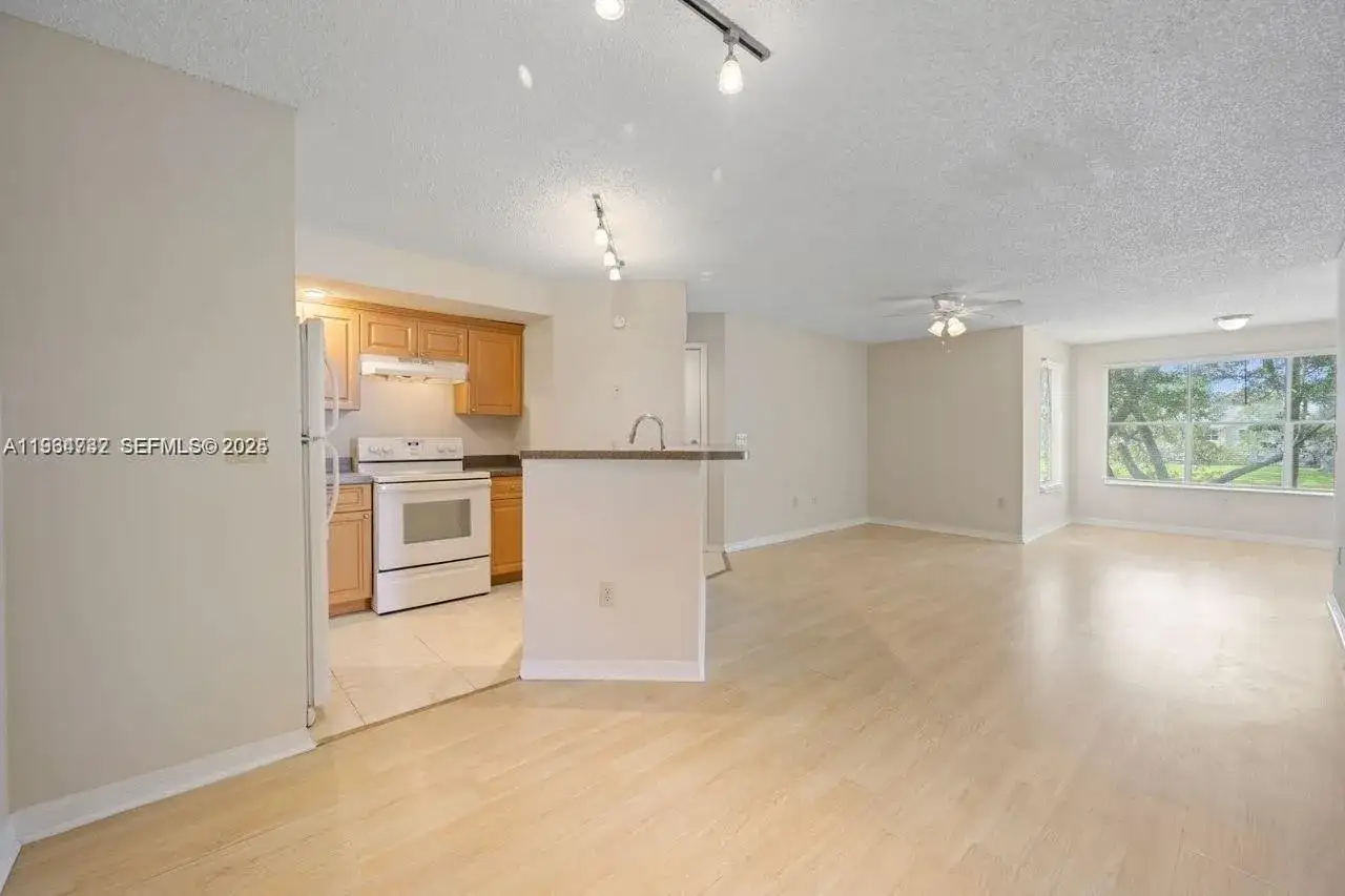 1401 Village Blvd # 127, West Palm Beach FL 33409 photo 3