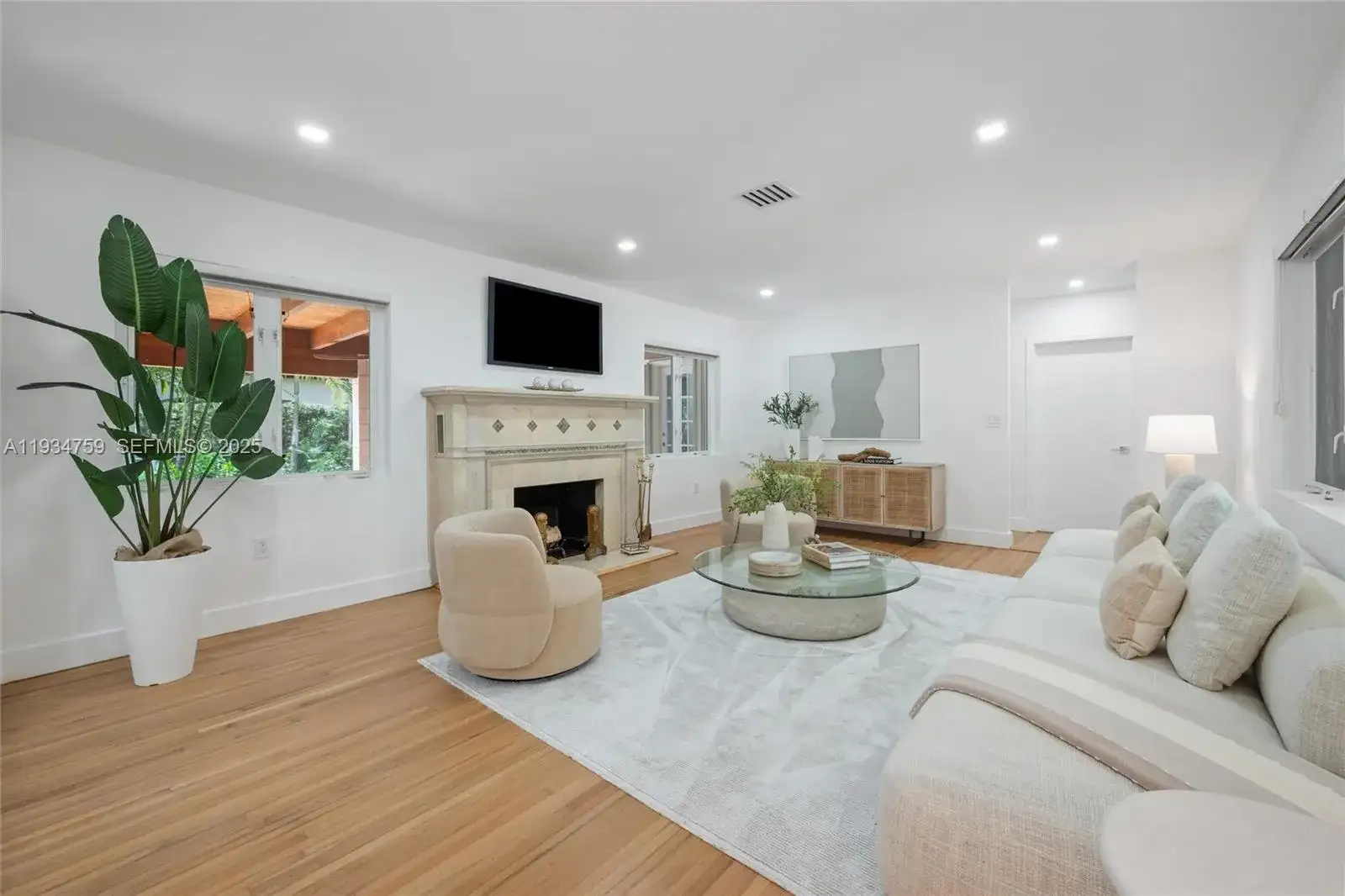 5211 Granada Blvd, Coral Gables FL 33146 photo 5