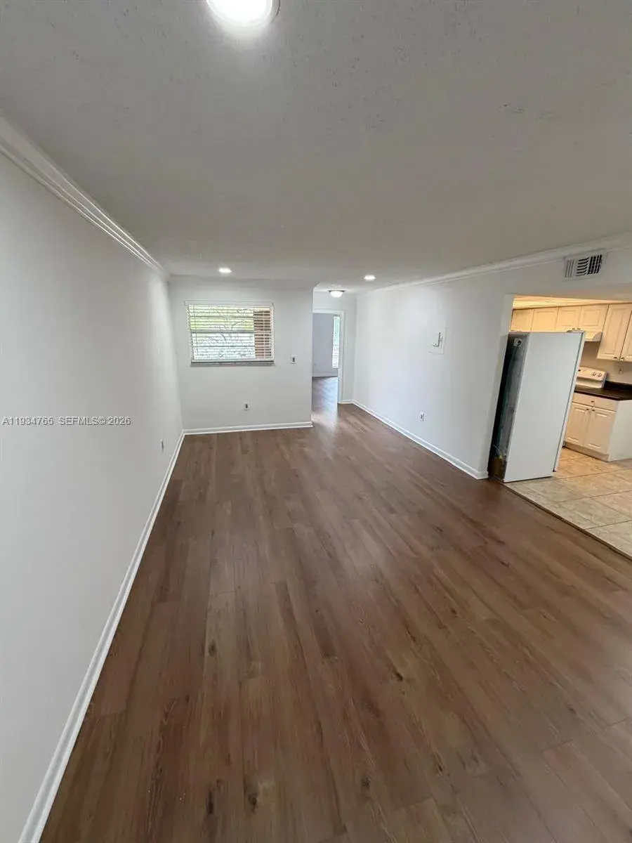 11101 Royal Palm Blvd # 203, Coral Springs FL 33065