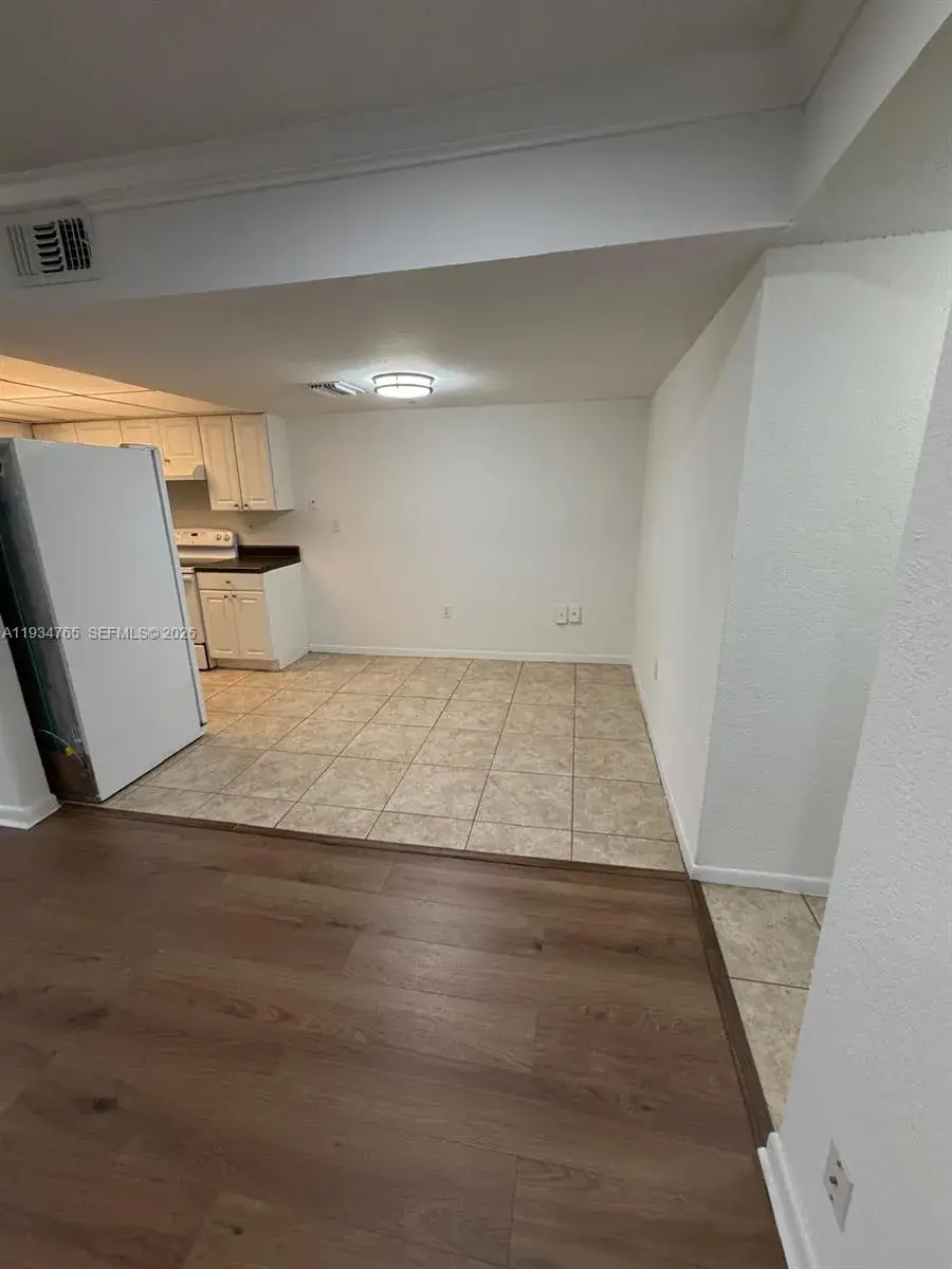 11101 Royal Palm Blvd # 203, Coral Springs FL 33065
