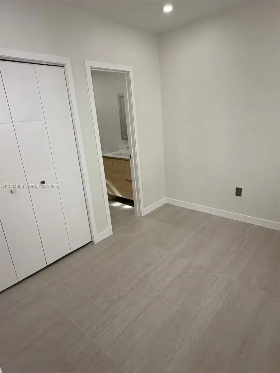 2436 SW 7th St # 12, Miami FL 33135 photo 3
