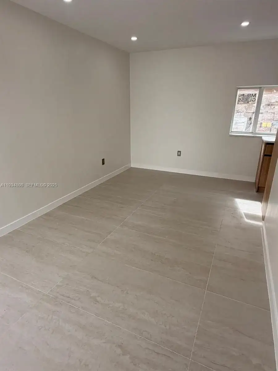 2436 SW 7th St # 12, Miami FL 33135 photo 5