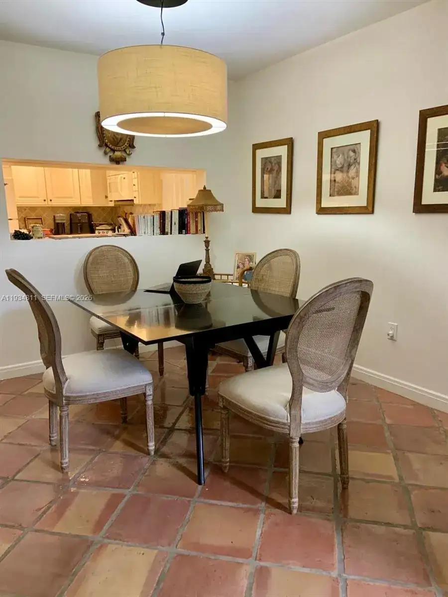 55 Ocean Lane Dr # 1030, Key Biscayne FL 33149 photo 4