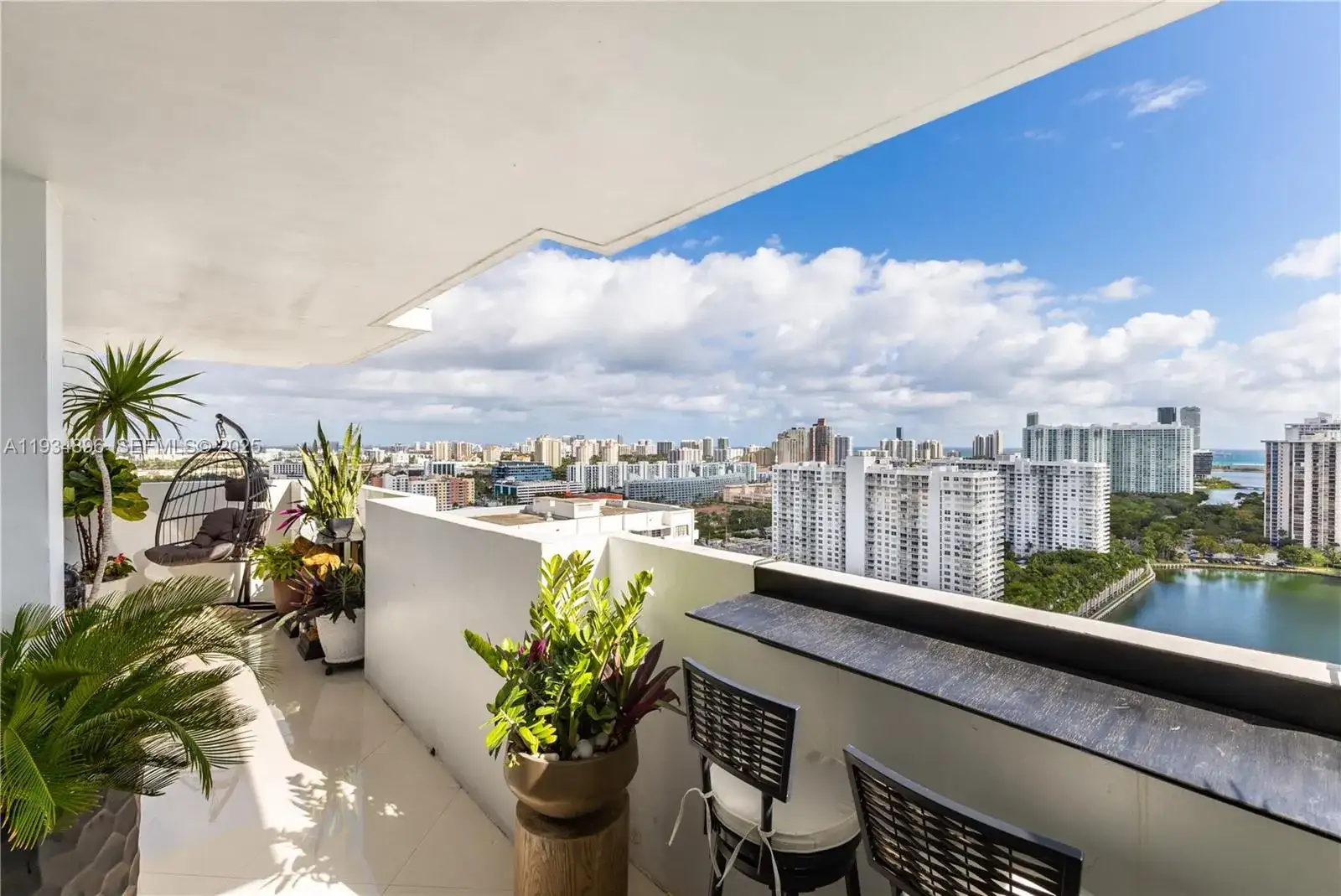 2750 NE 183rd St # 2710, Aventura FL 33160 photo 2
