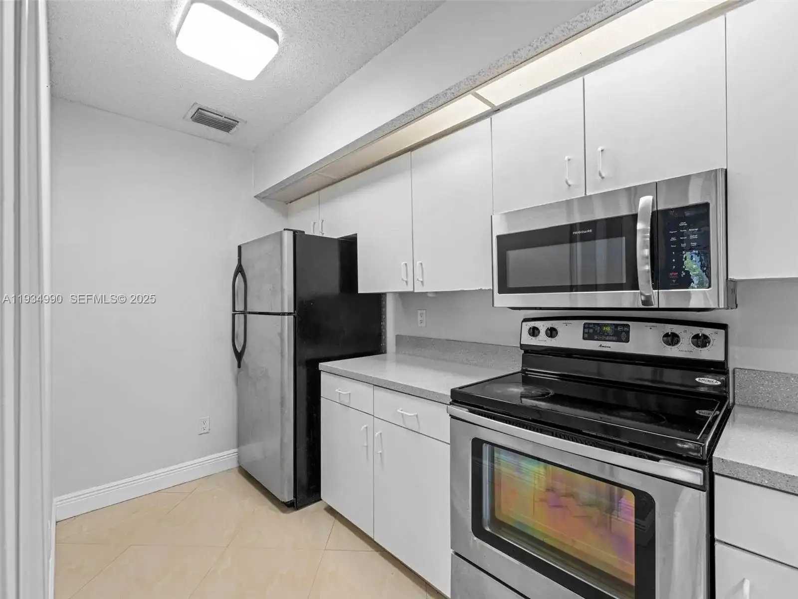 18870 NW 57th Ave # 308, Hialeah FL 33015 photo 5