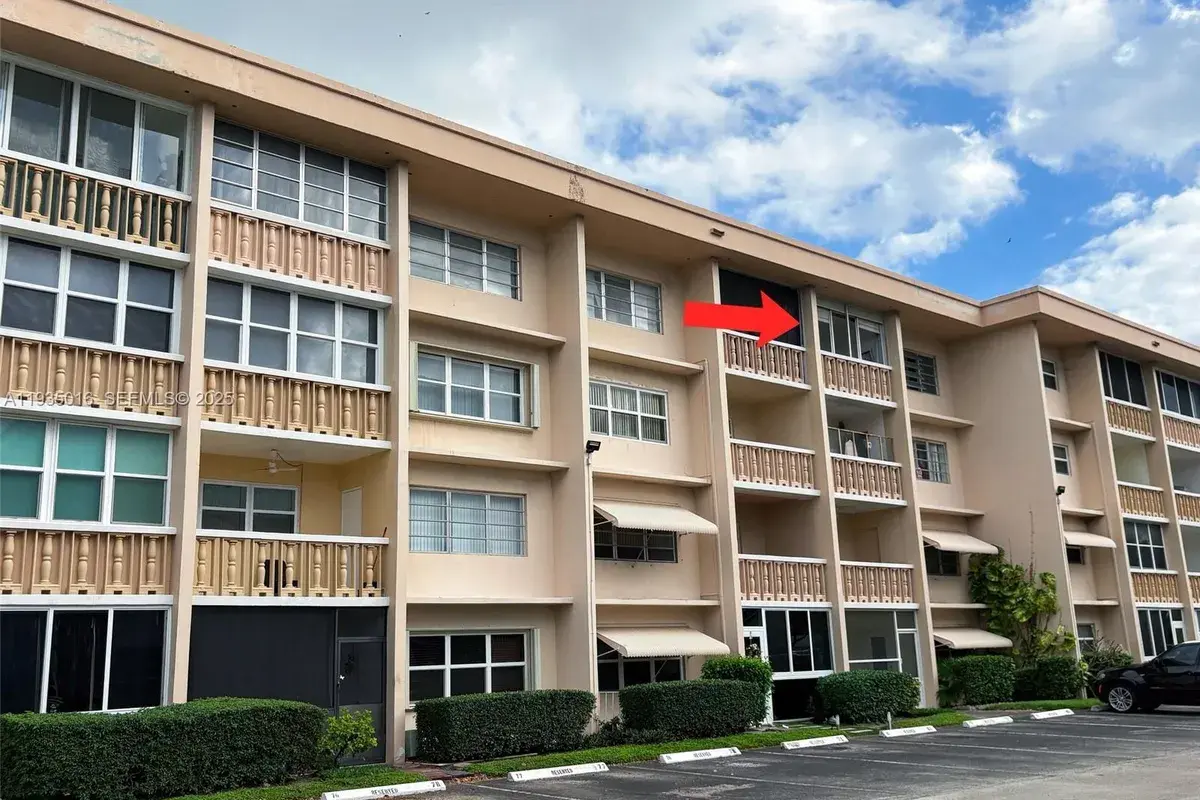 410 SE 2nd St # 406, Hallandale Beach FL 33009