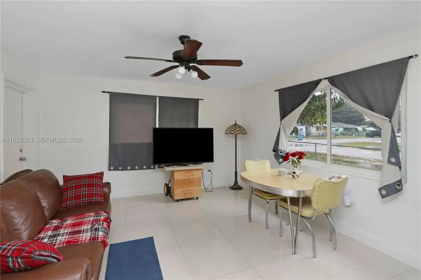3001 NW 56th St, Miami FL 33142 photo 2