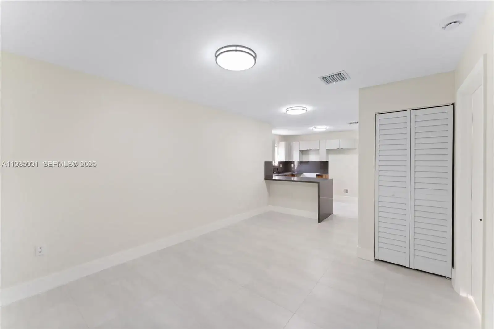 1181 NW 66th St # 1181, Miami FL 33150 photo 2