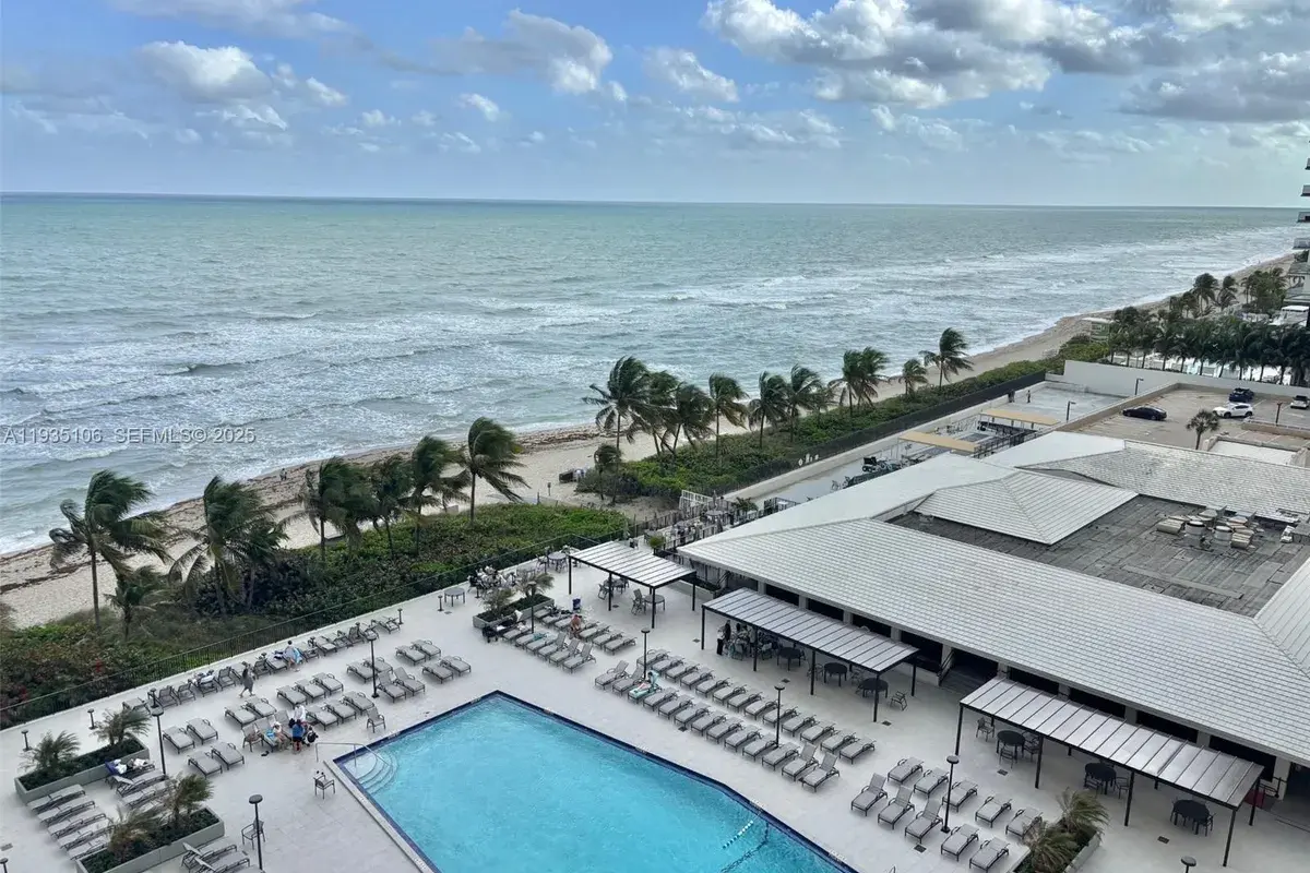 1950 S Ocean Dr # 9L, Hallandale Beach FL 33009