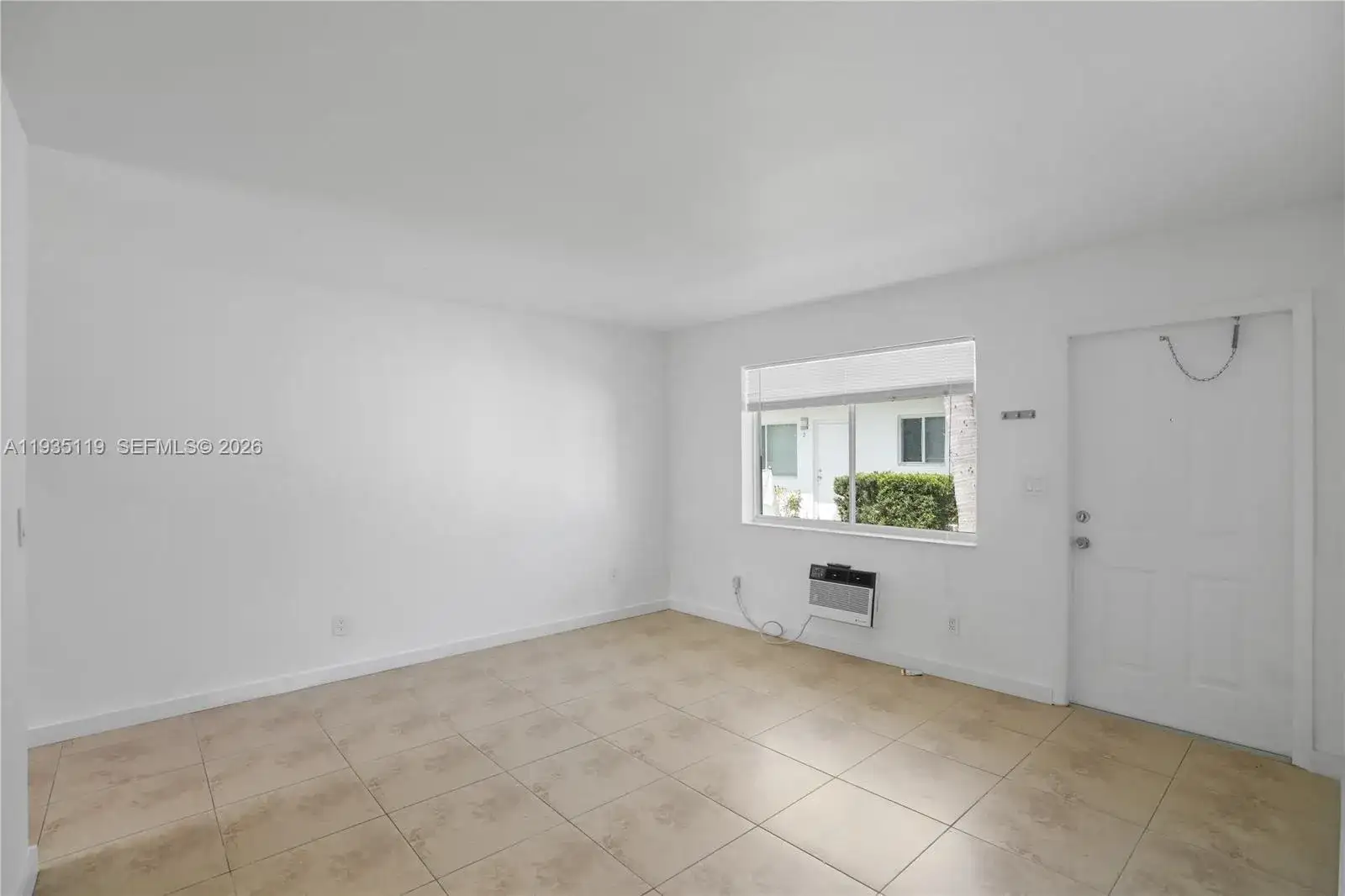 932 Moffett St # 5, Hallandale Beach FL 33009 photo 4