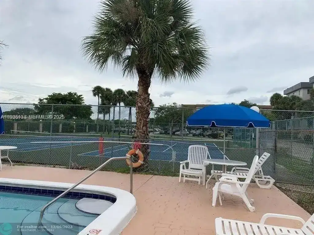 8020 Hampton Blvd # 309, North Lauderdale FL 33068 photo 5