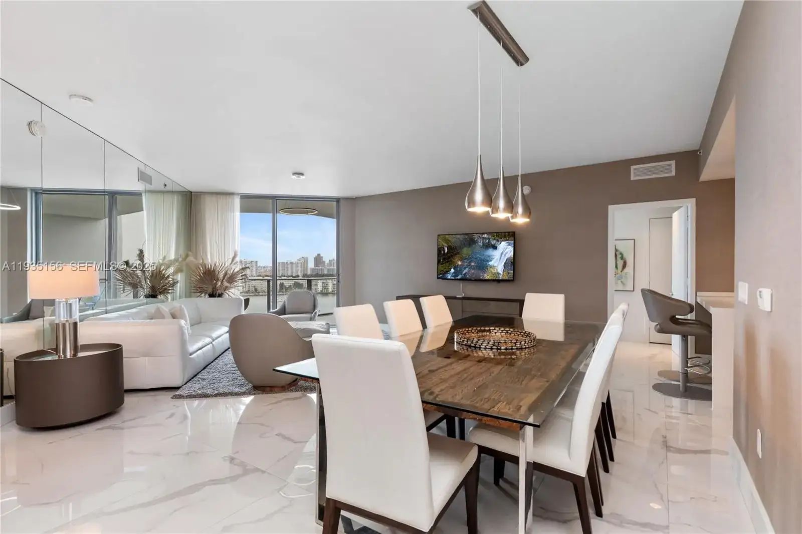 17301 Biscayne Blvd # 908, North Miami Beach FL 33160 photo 2