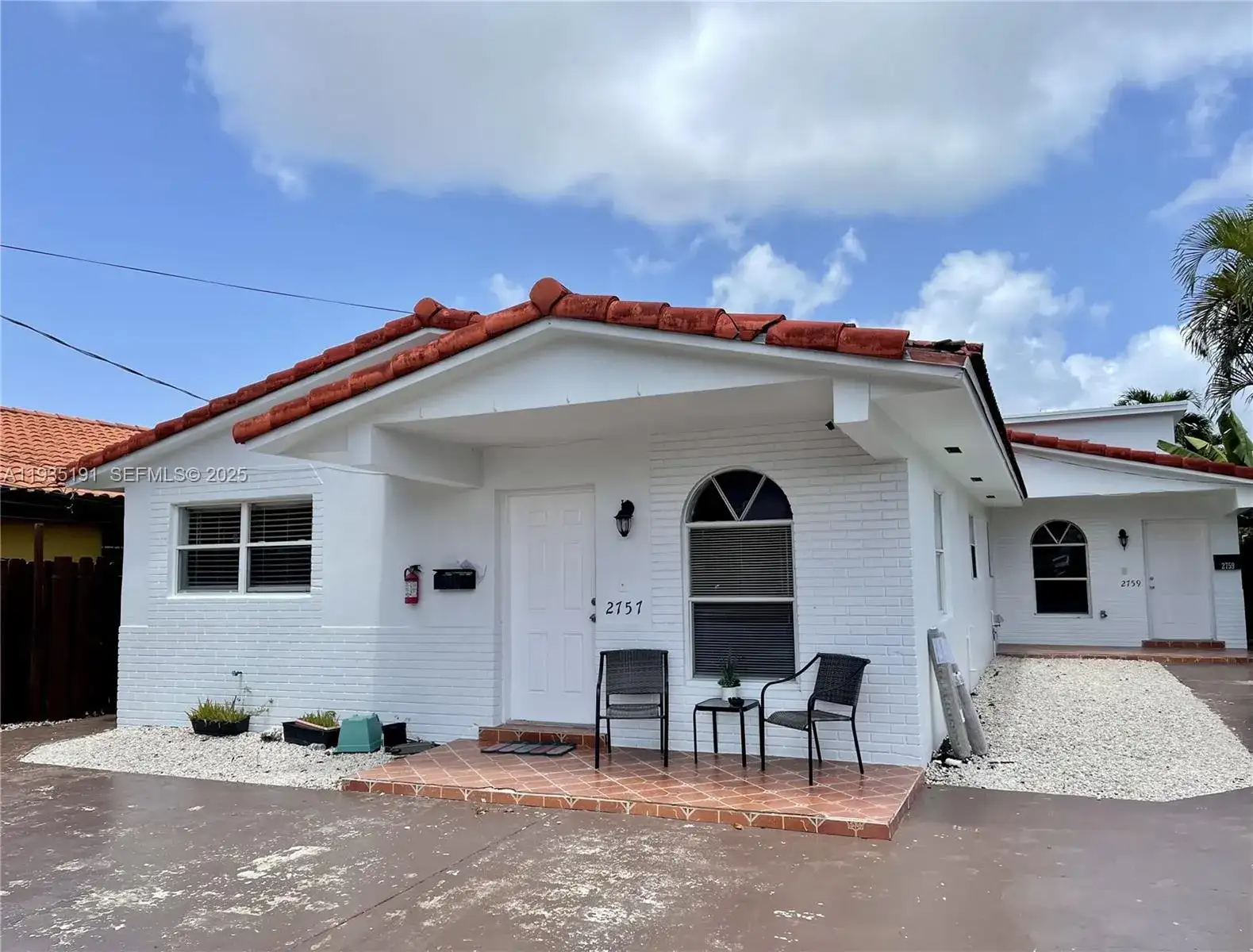2757 SW 34th Ave, Miami FL 33133 photo 2