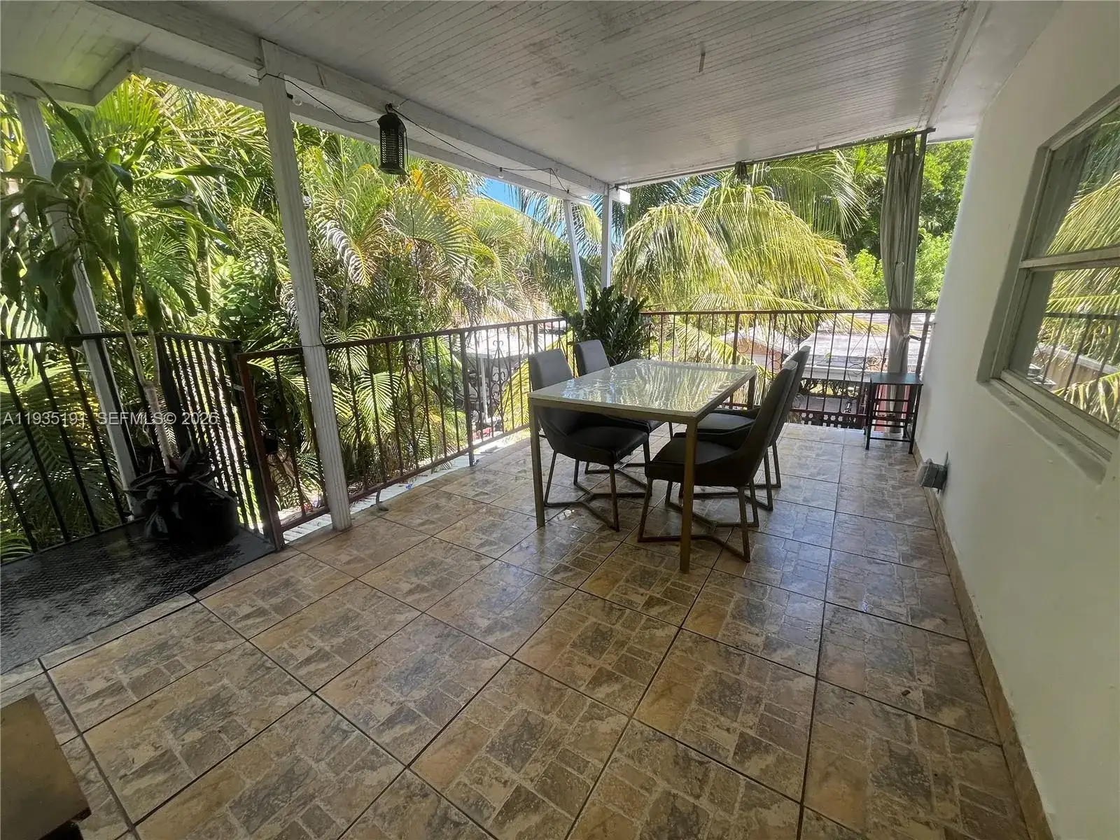2757 SW 34th Ave, Miami FL 33133 photo 5