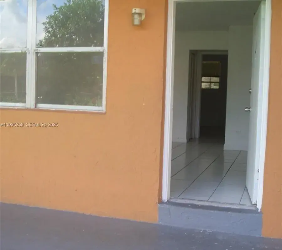 9760 SW 184th St # 15D, Cutler Bay FL 33157