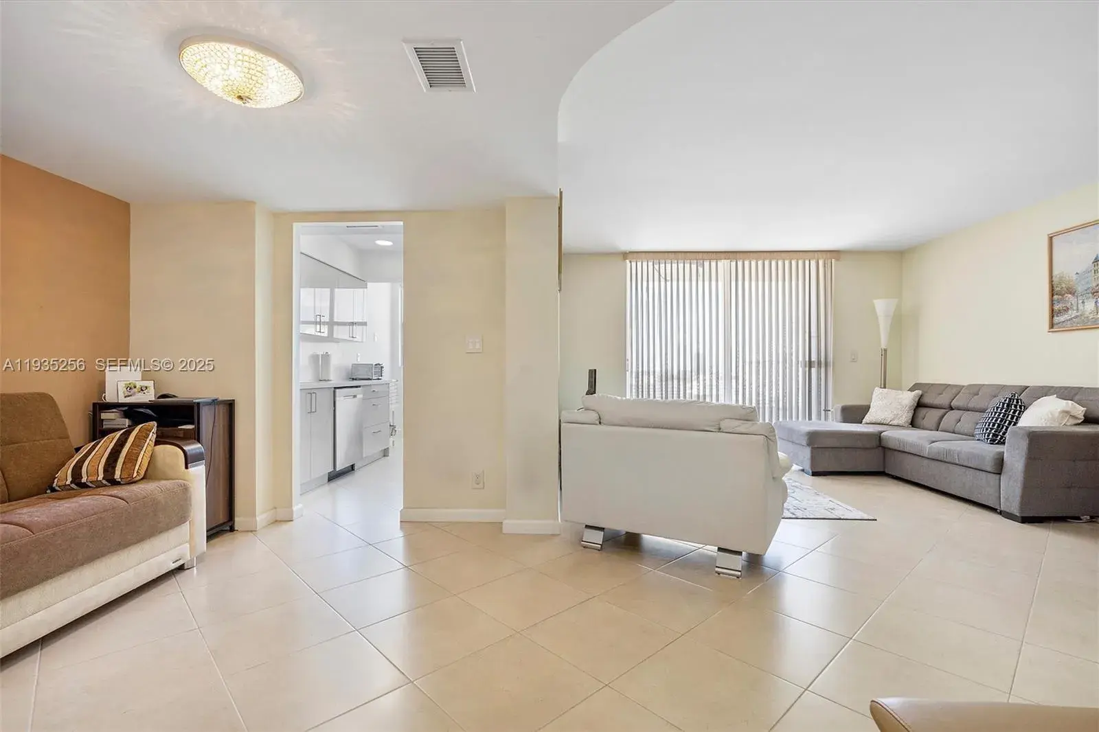 100 Golden Isles Dr # 1201, Hallandale Beach FL 33009