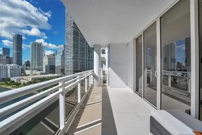 901 Brickell Key Blvd # 3102, Miami FL 33131 photo 4