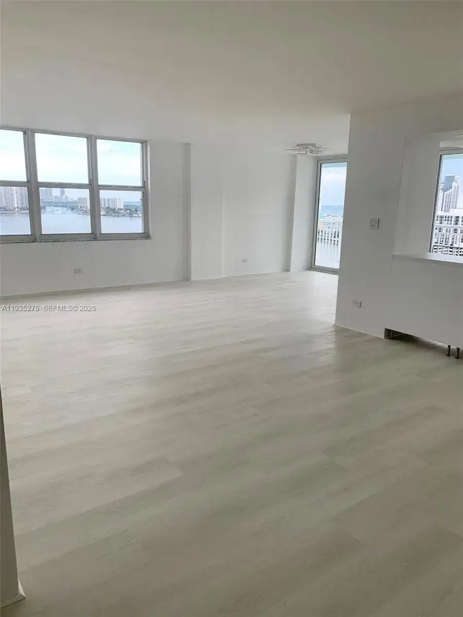301 174th St # 1818, Sunny Isles Beach FL 33160 photo 3