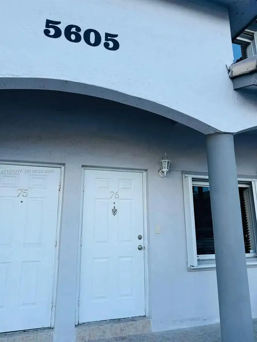 5605 NW 109th Ave #76, Doral FL 33178 photo 2