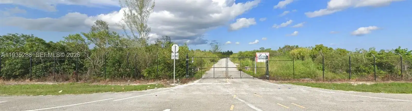 404XX S DIXIE HWY, Unincorporated Dade County FL 33034 photo 5