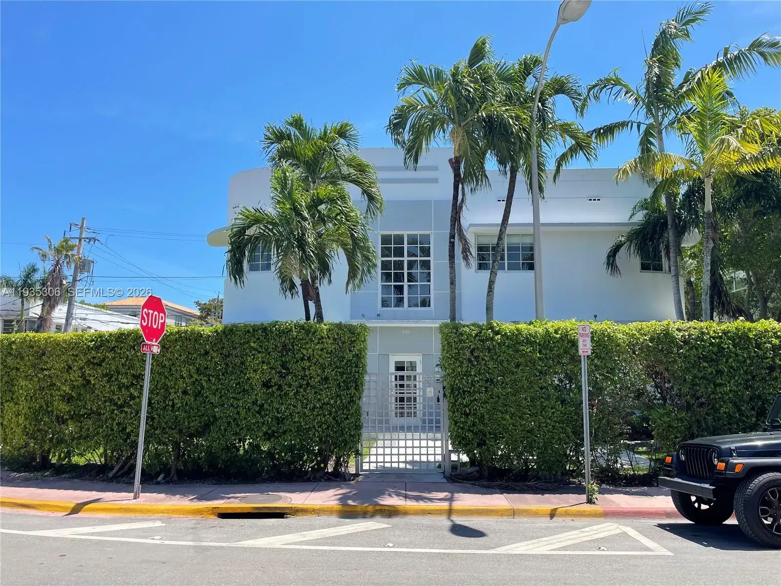 600 15th St # 10, Miami Beach FL 33139 photo 2