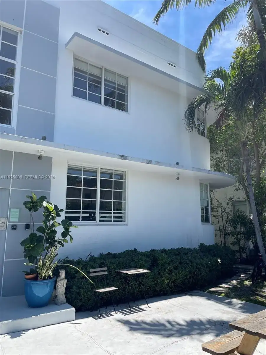 600 15th St # 10, Miami Beach FL 33139 photo 3