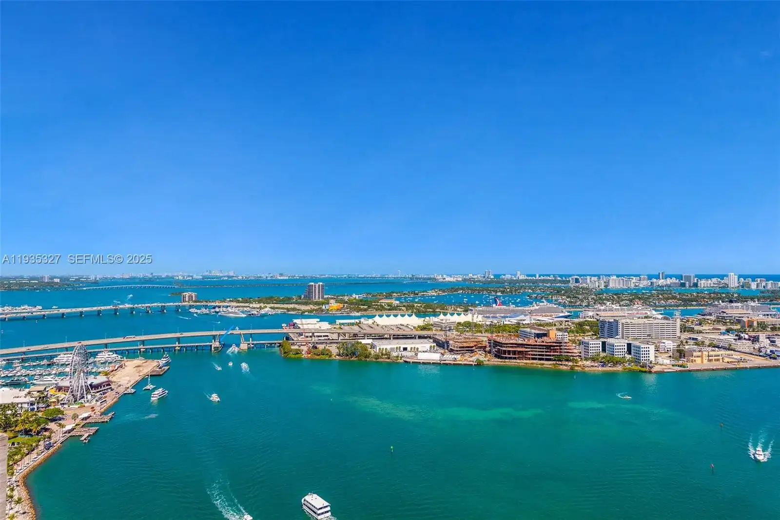 335 S Biscayne Blvd # 10, Miami FL 33131 photo 3