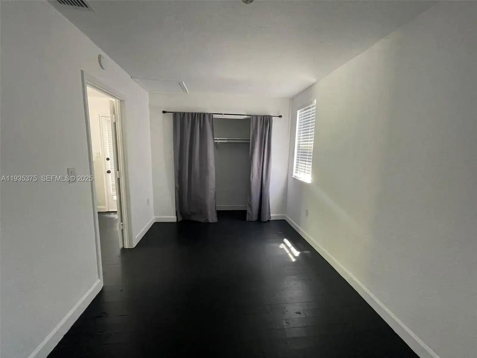 210 NE 110th # 210, Miami FL 33161 photo 5