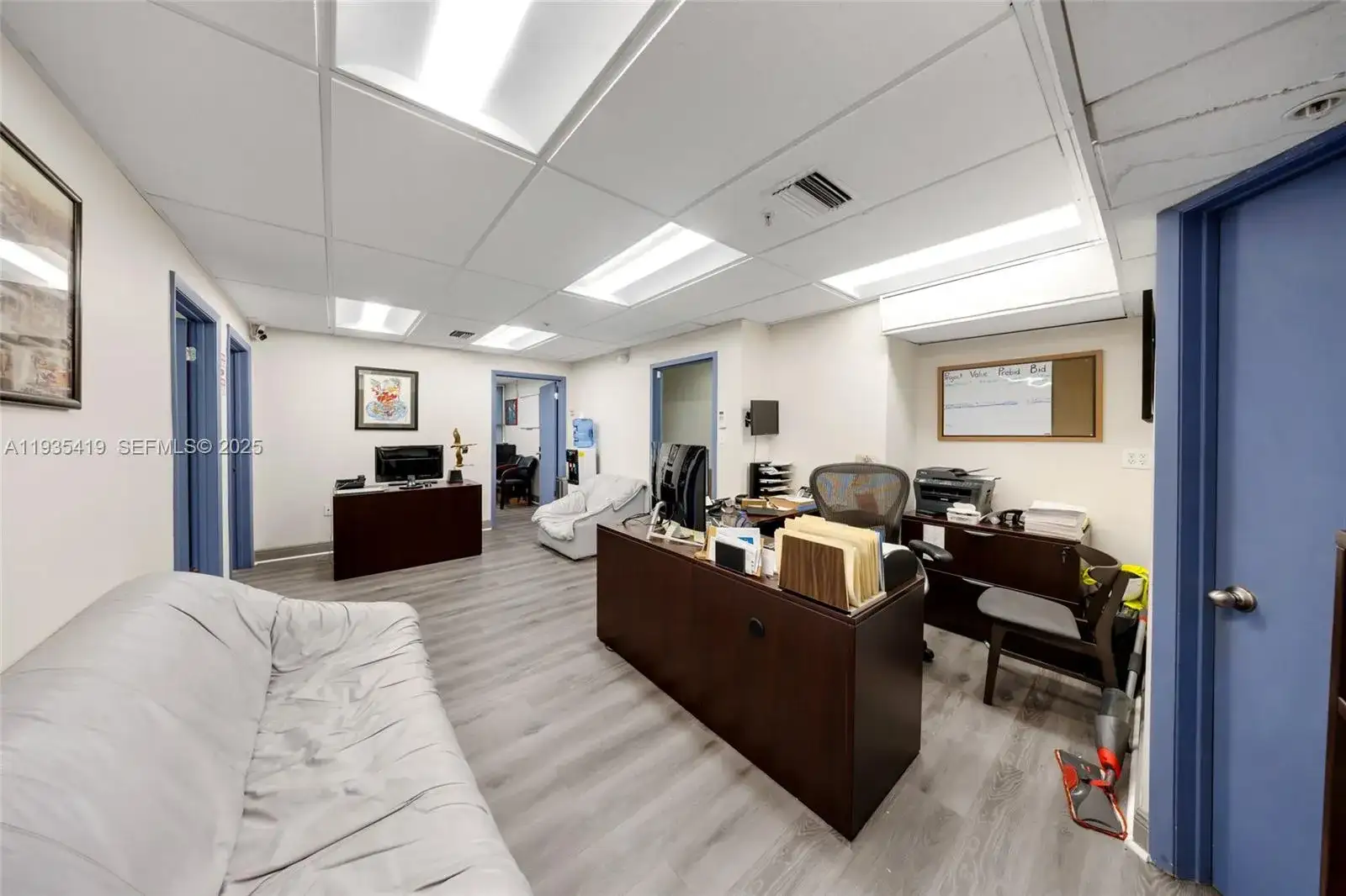 7657 NW 50th St, Miami FL 33166 photo 4