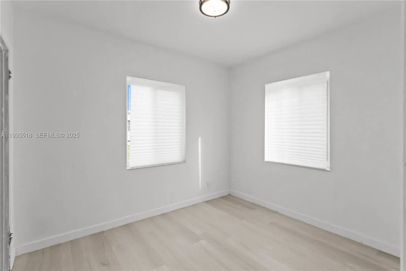 400 NW 47th St, Miami FL 33127
