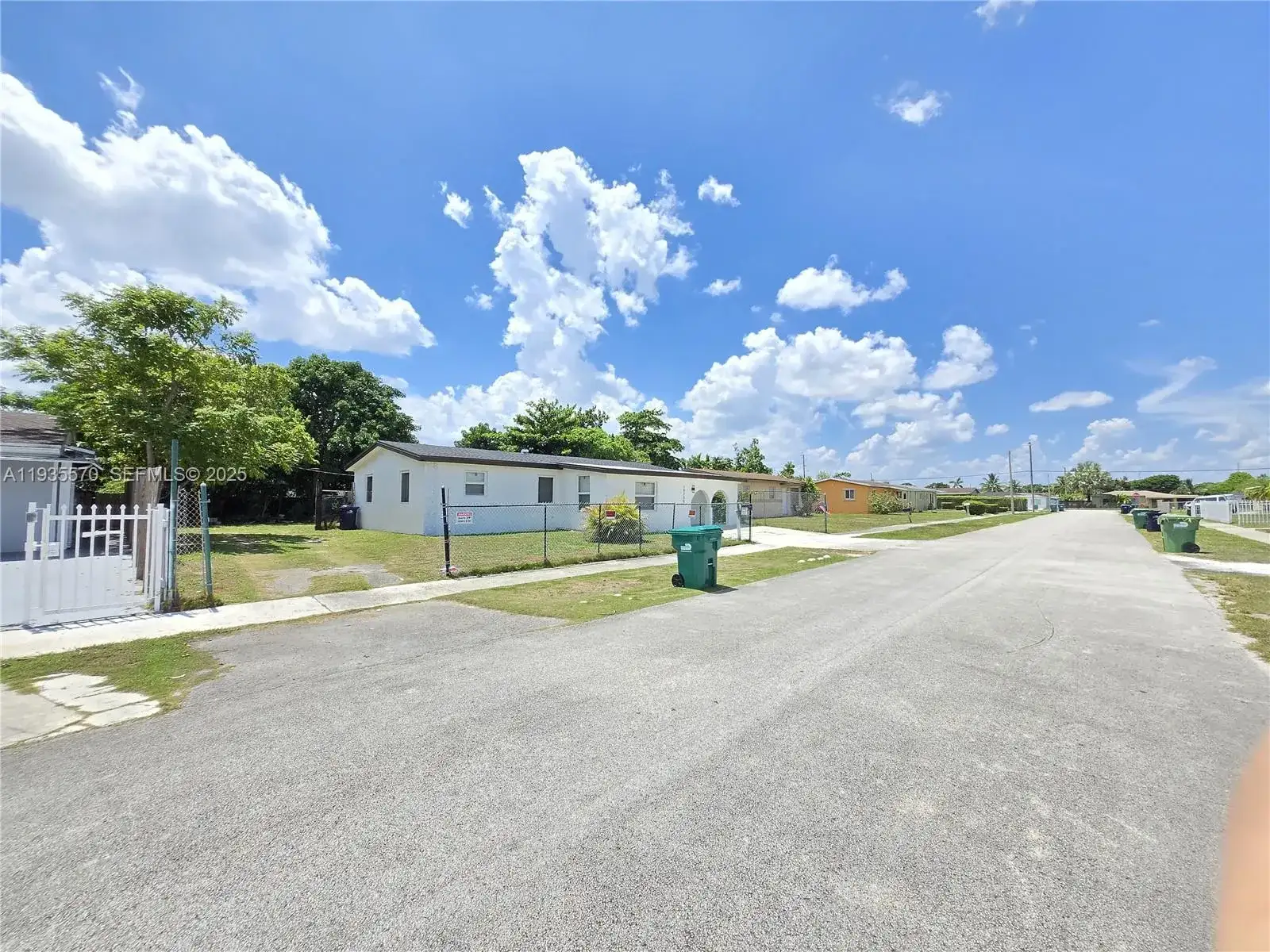 10730 SW 149th Ter, Miami FL 33176 photo 2