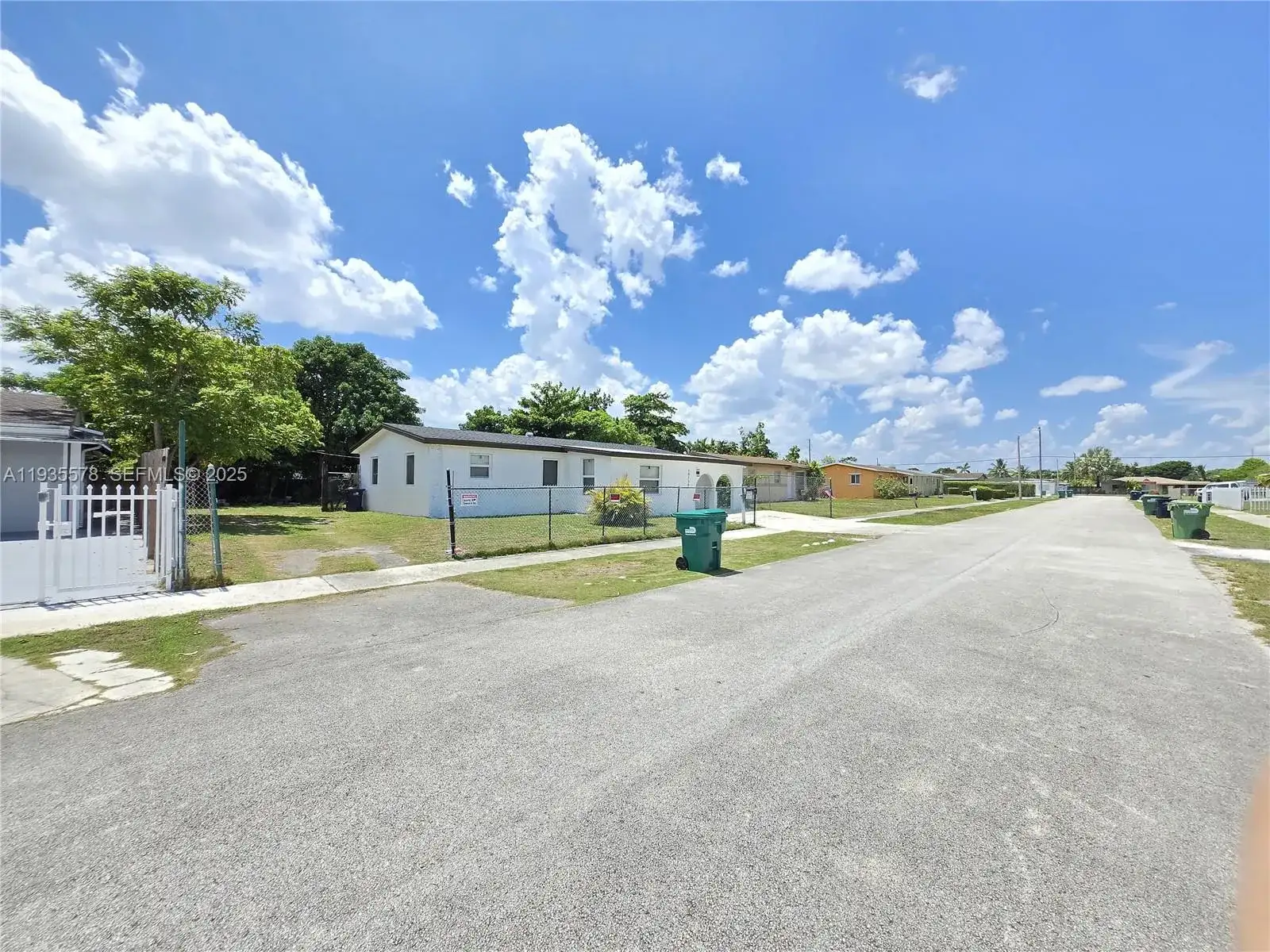 10730 SW 149th Ter, Miami FL 33176 photo 2