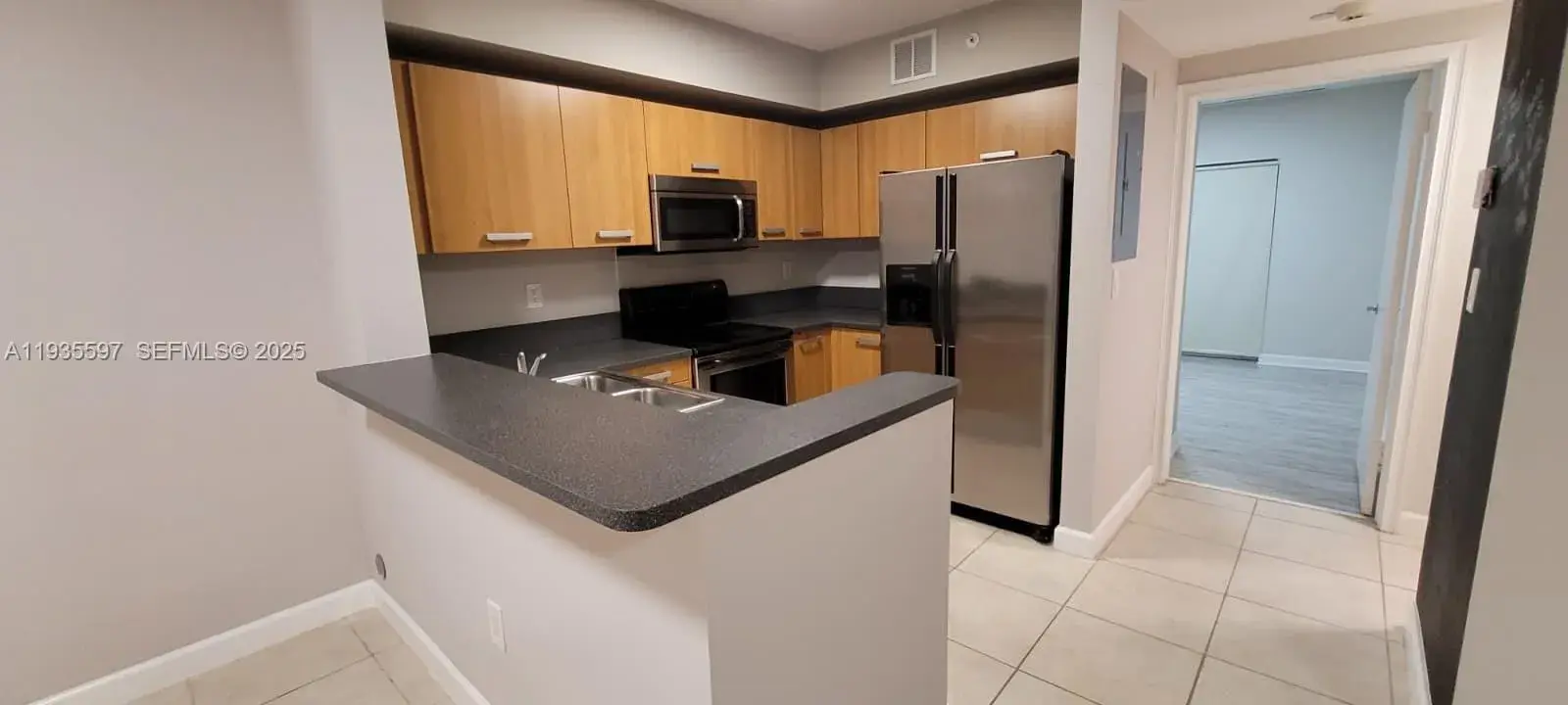 471 NE 25th St # 202, Miami FL 33137