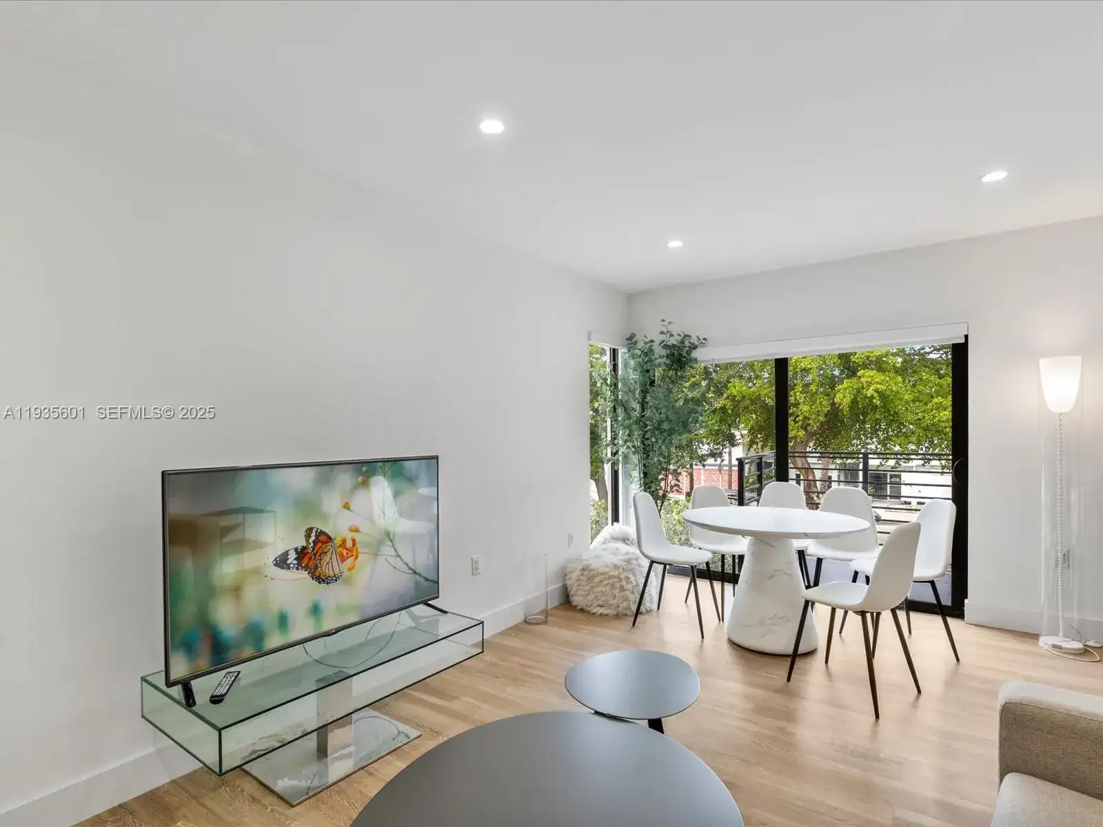 1134 71st St # 3, Miami Beach FL 33141 photo 3