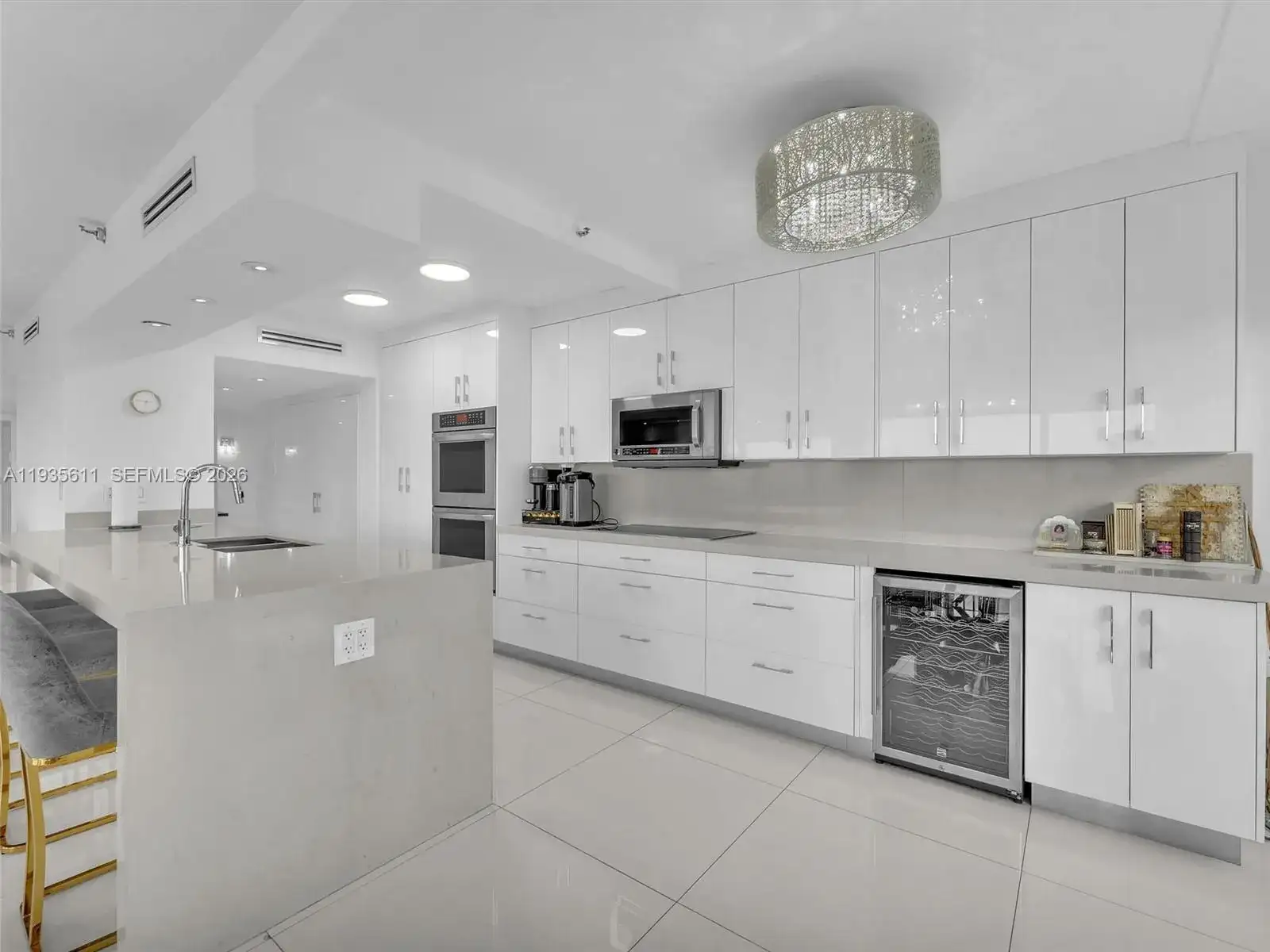 19707 Turnberry Way # 21D, Aventura FL 33180 photo 2