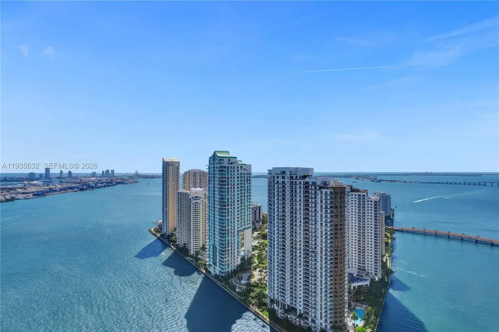 300 Biscayne Blvd Way # 3704C, Miami FL 33131 photo 2