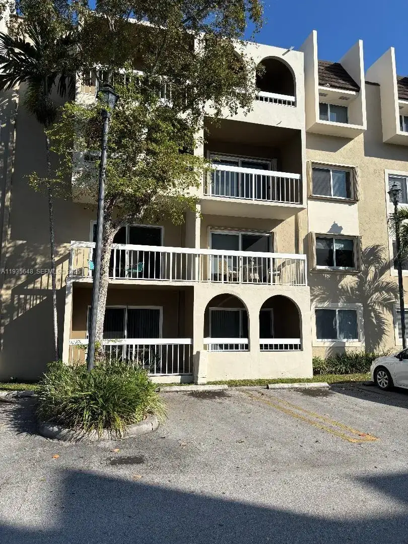 7703 Camino Real # 207, Miami FL 33143 photo 3