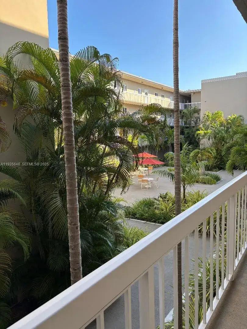 7703 Camino Real # 207, Miami FL 33143 photo 4