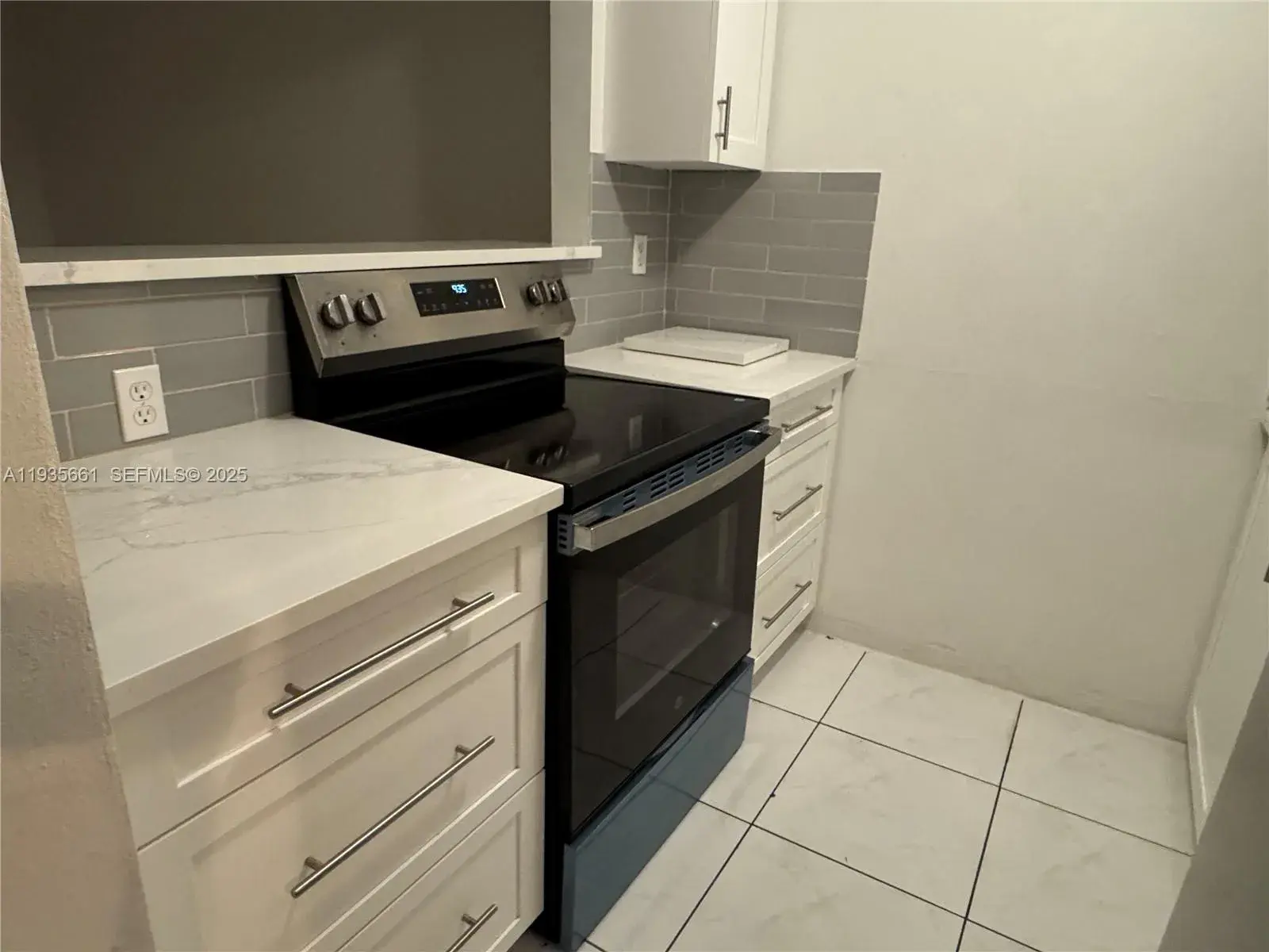 2020 NE 51st Ct # 106, Fort Lauderdale FL 33308