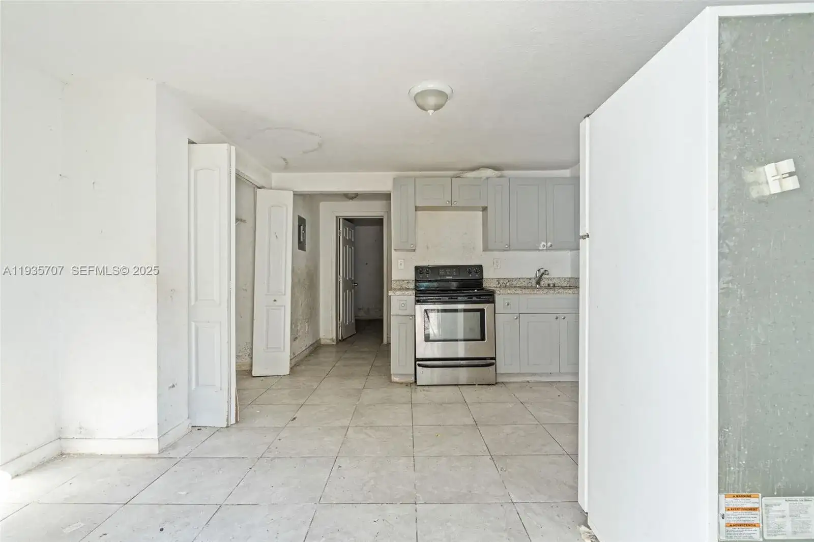 1337 NW 77th St, Miami FL 33147 photo 4