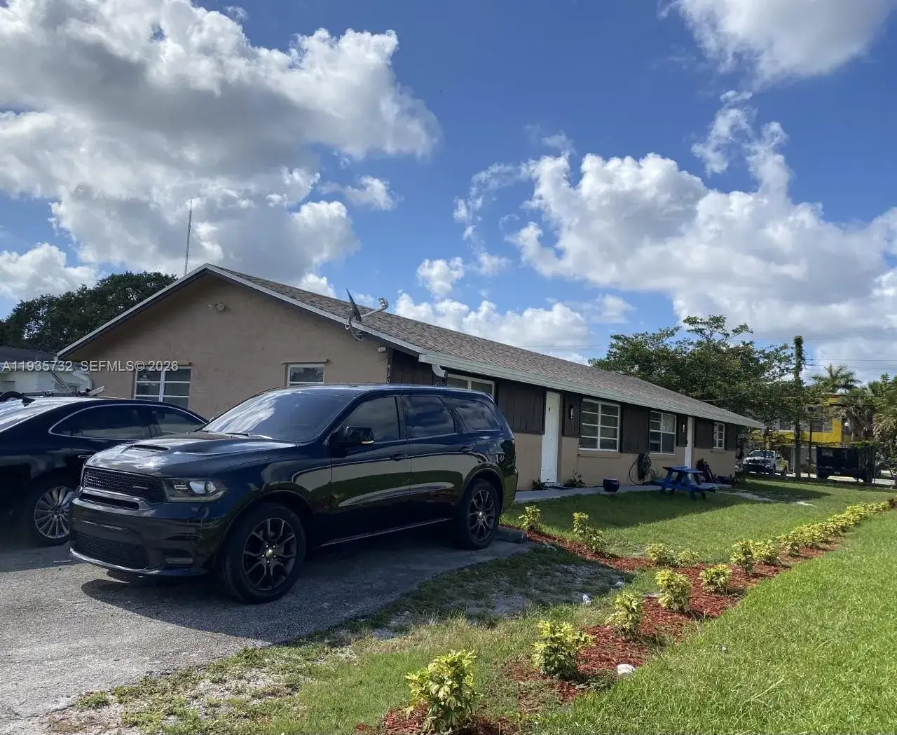5904 SW 27th St, West Park FL 33023