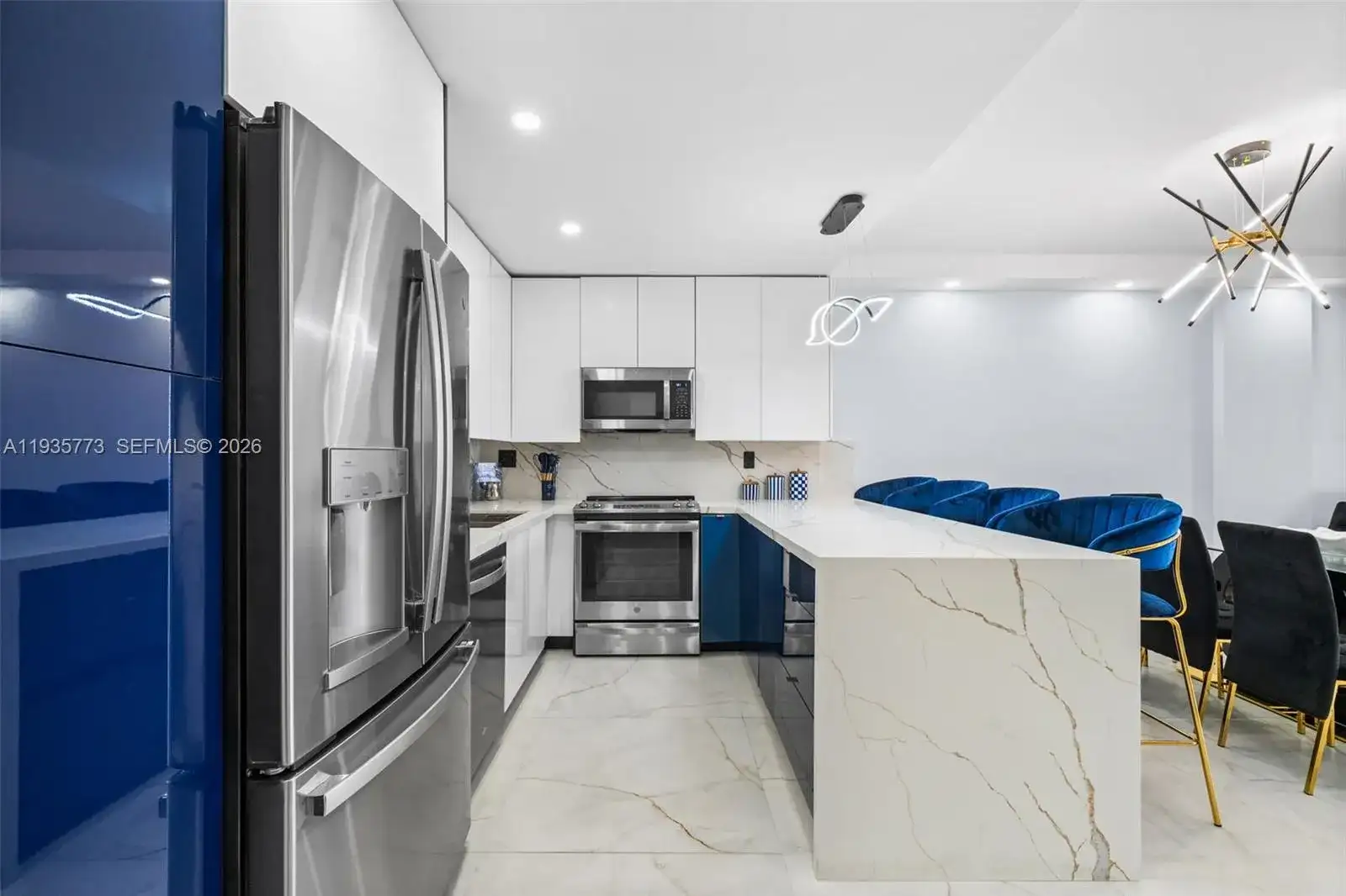 19380 Collins Ave # 826, Sunny Isles Beach FL 33160 photo 4