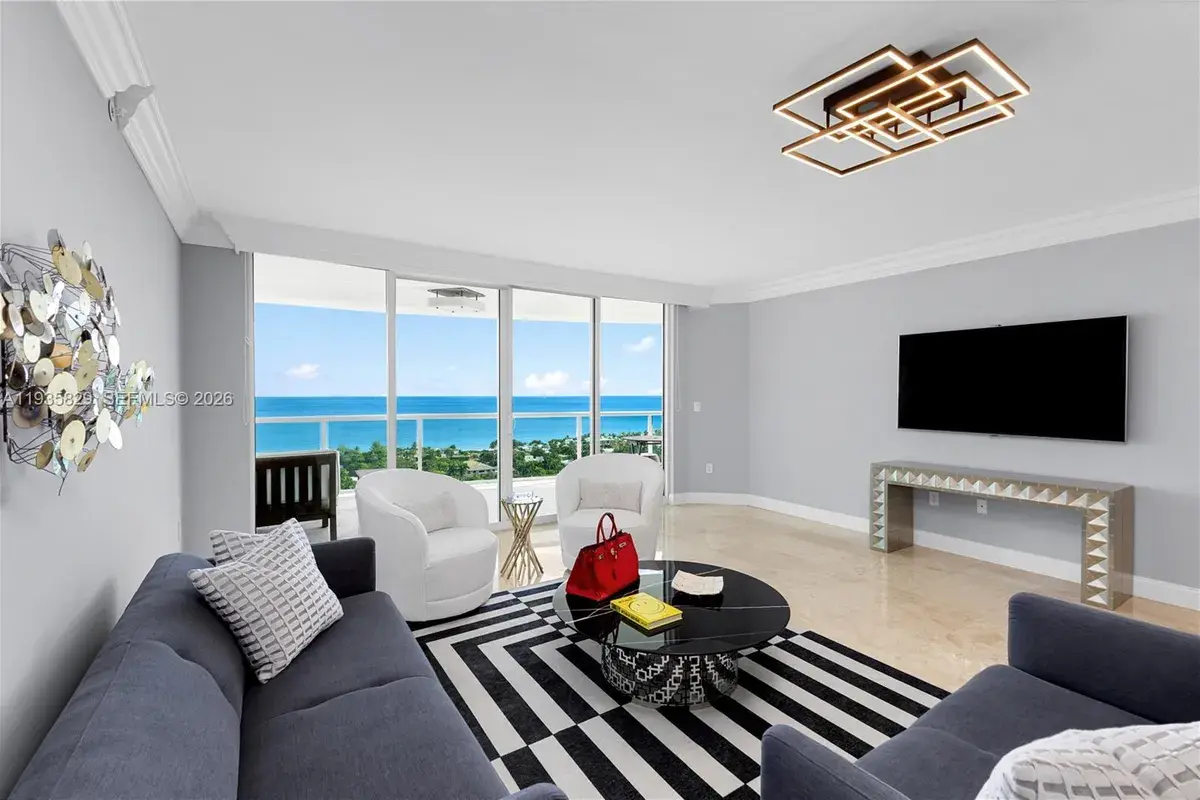 20201 E Country Club Dr # 2506, Aventura FL 33180