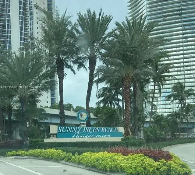 17011 N Bay Rd # 1007, Sunny Isles Beach FL 33160
