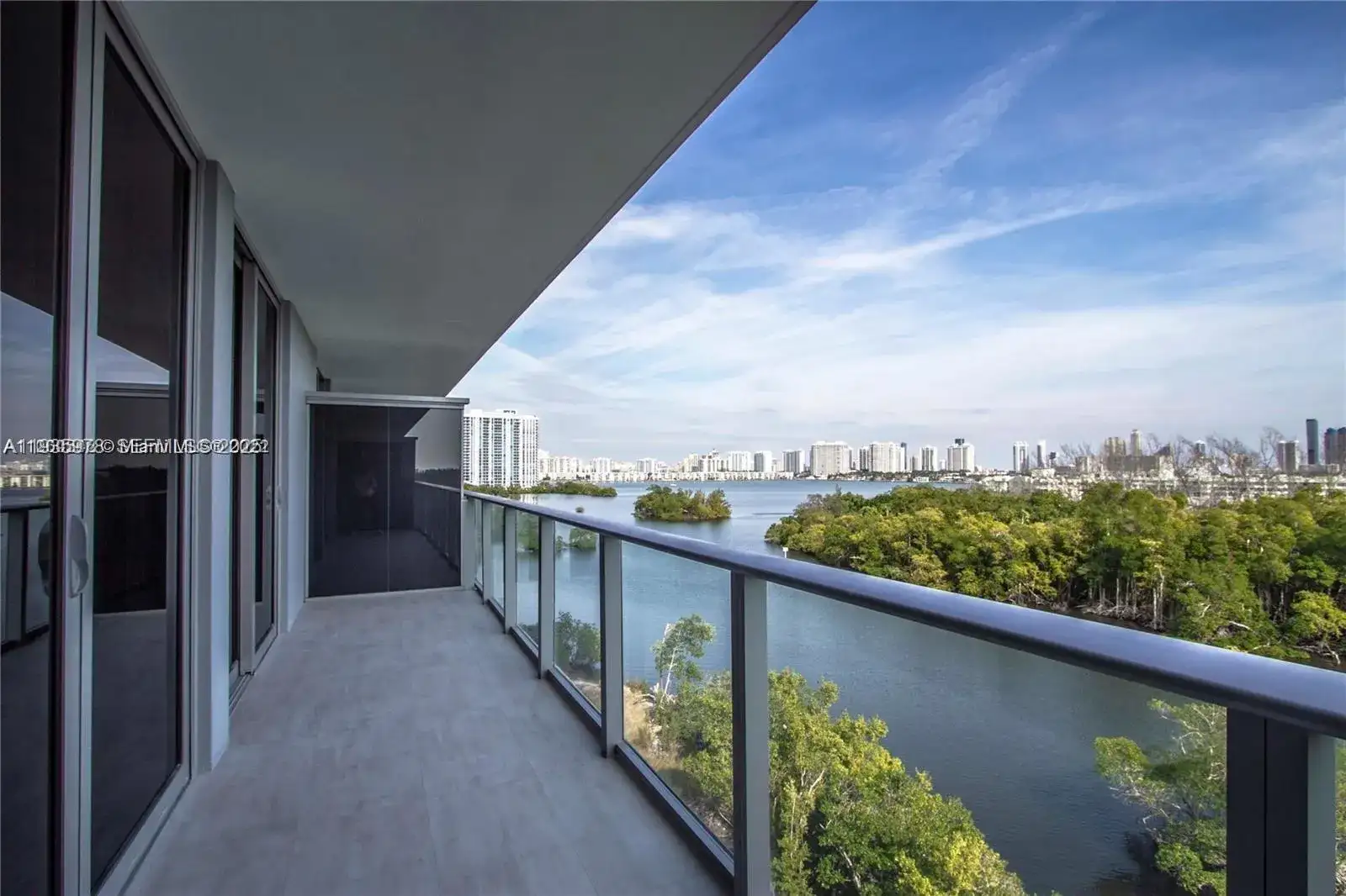 16385 Biscayne Blvd # 719, North Miami Beach FL 33160 photo 2