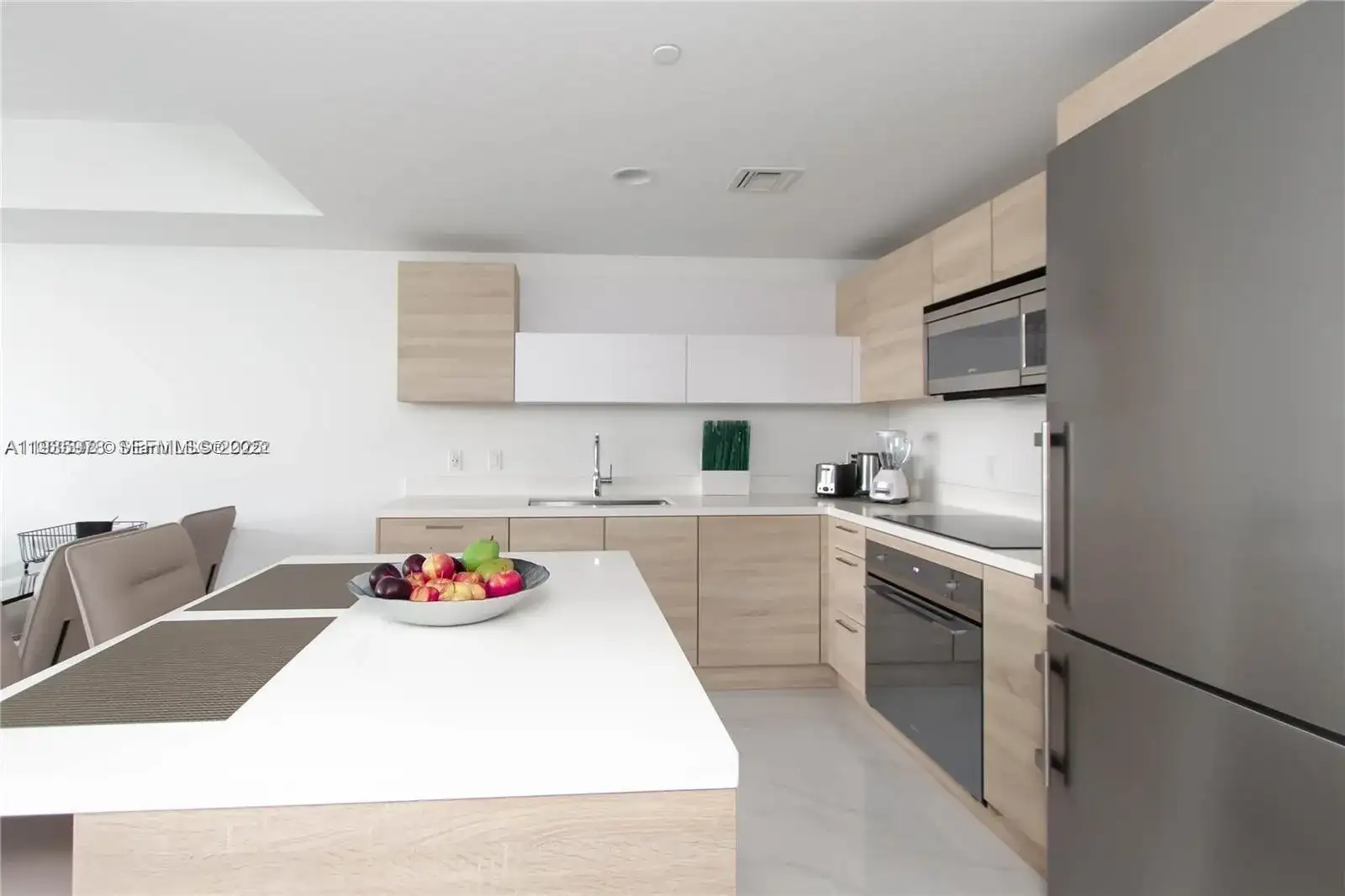 16385 Biscayne Blvd # 719, North Miami Beach FL 33160 photo 5