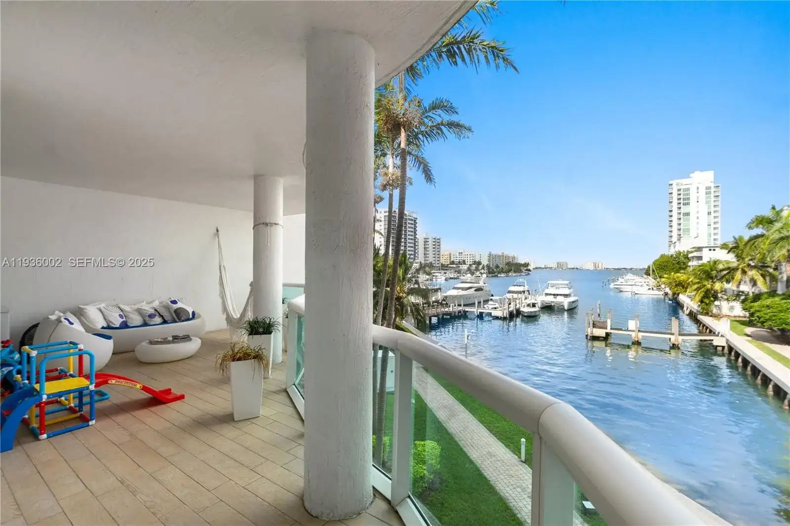 7918 Harbor Island Dr # 212, North Bay Village FL 33141