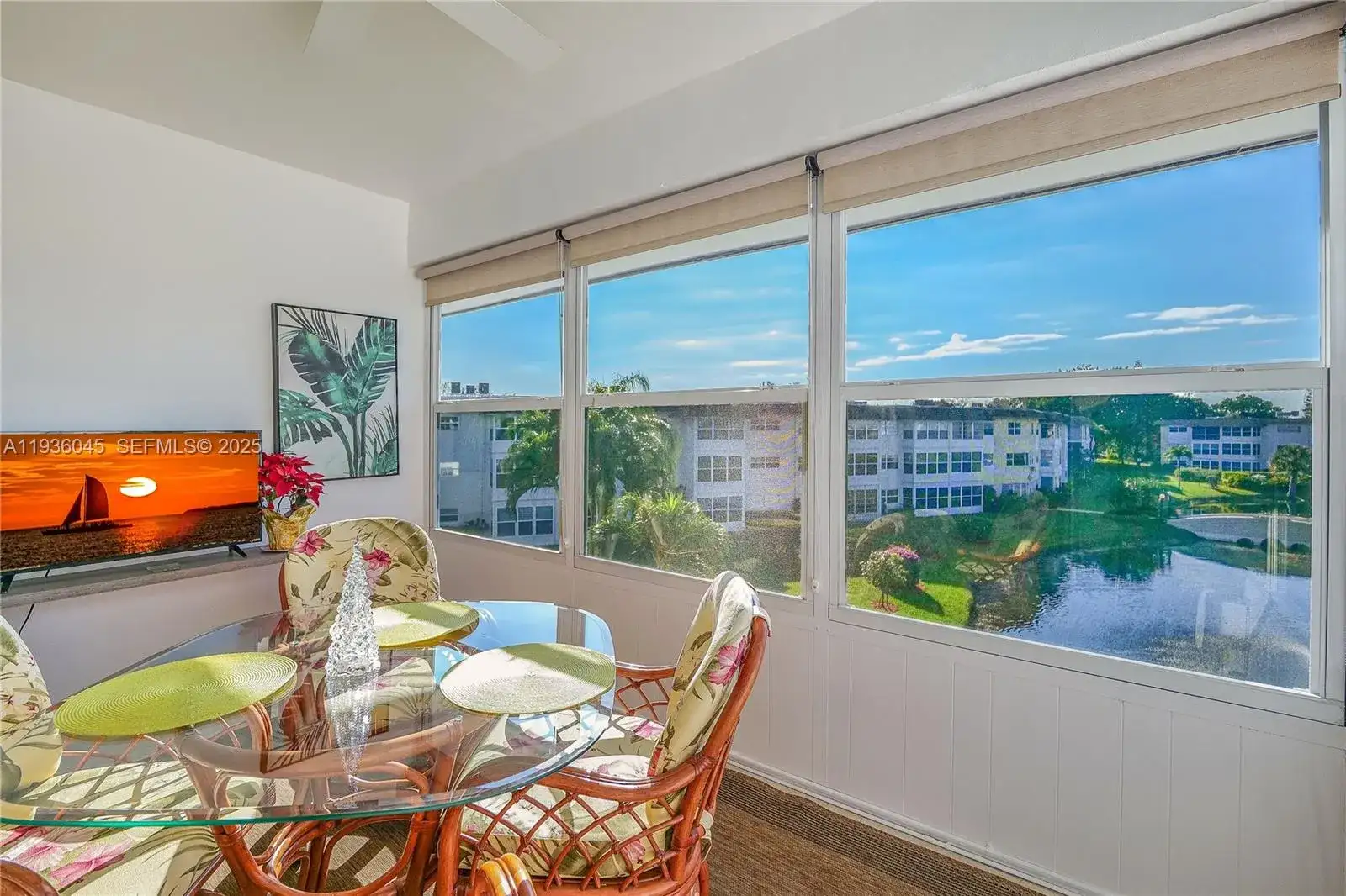 3501 NW 47th Ave # 604, Lauderdale Lakes FL 33319 photo 2