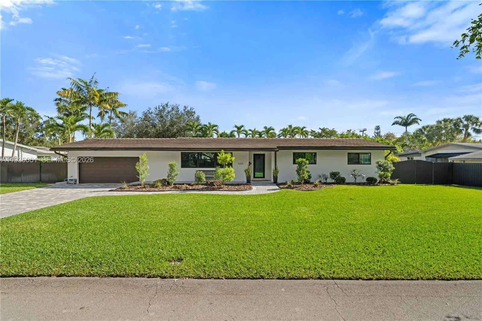8360 SW 148th Dr, Palmetto Bay FL 33158 photo 2
